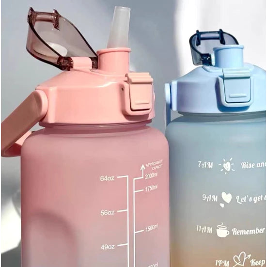 Garrafa de Água Squeeze Com 3d+2d Adesivos  2000ML